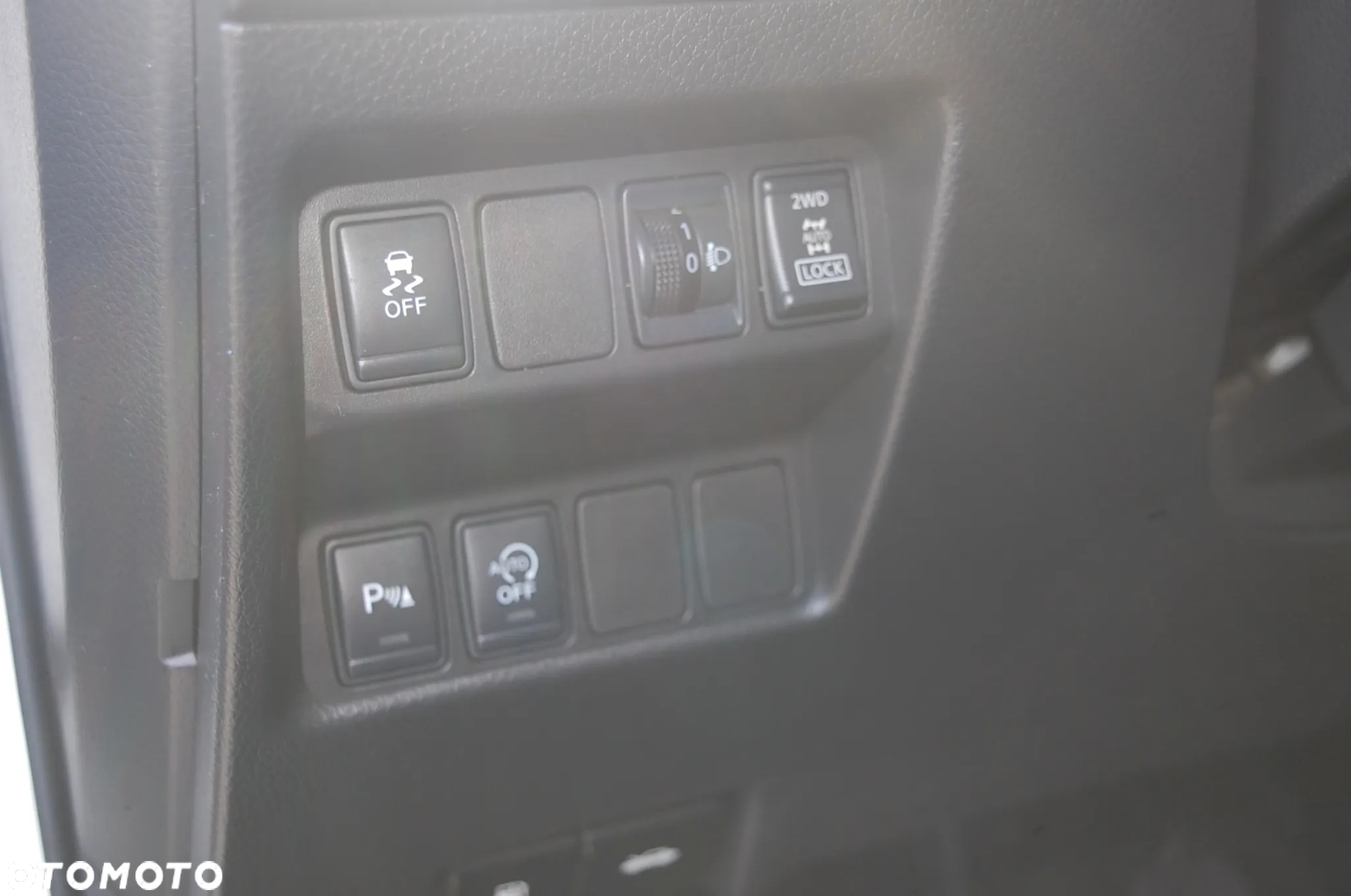 Nissan Qashqai 1.6 dCi 4 x 4 DPF acenta - 24