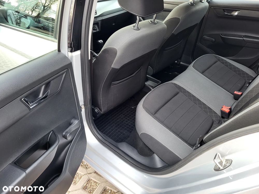 Skoda Fabia 1.0 Ambition - 24
