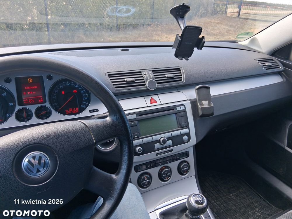 Volkswagen Passat 1.9 TDI Comfortline - 15