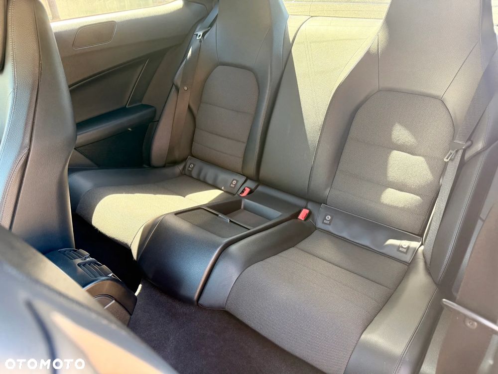 Mercedes-Benz Klasa C 250 CDI BlueEff Sport - 22