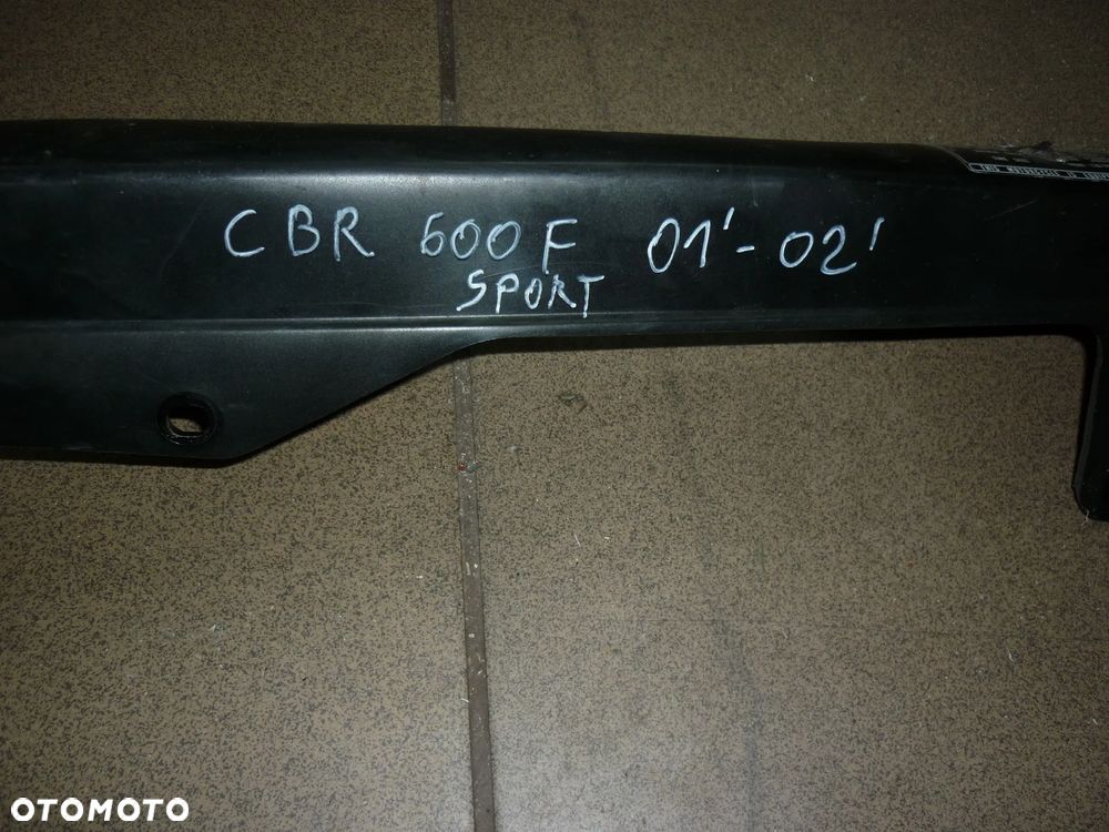 Osłona łańcucha Honda CBR 600F Sport 2001-2002 - 2