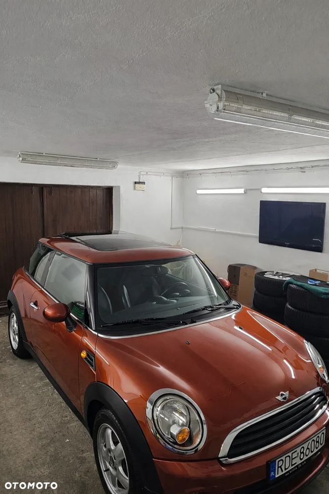 MINI ONE Standard - 16