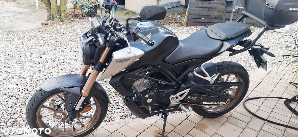 Honda CB - 3