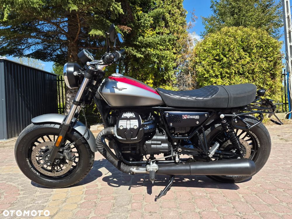 Moto Guzzi V9 - 2