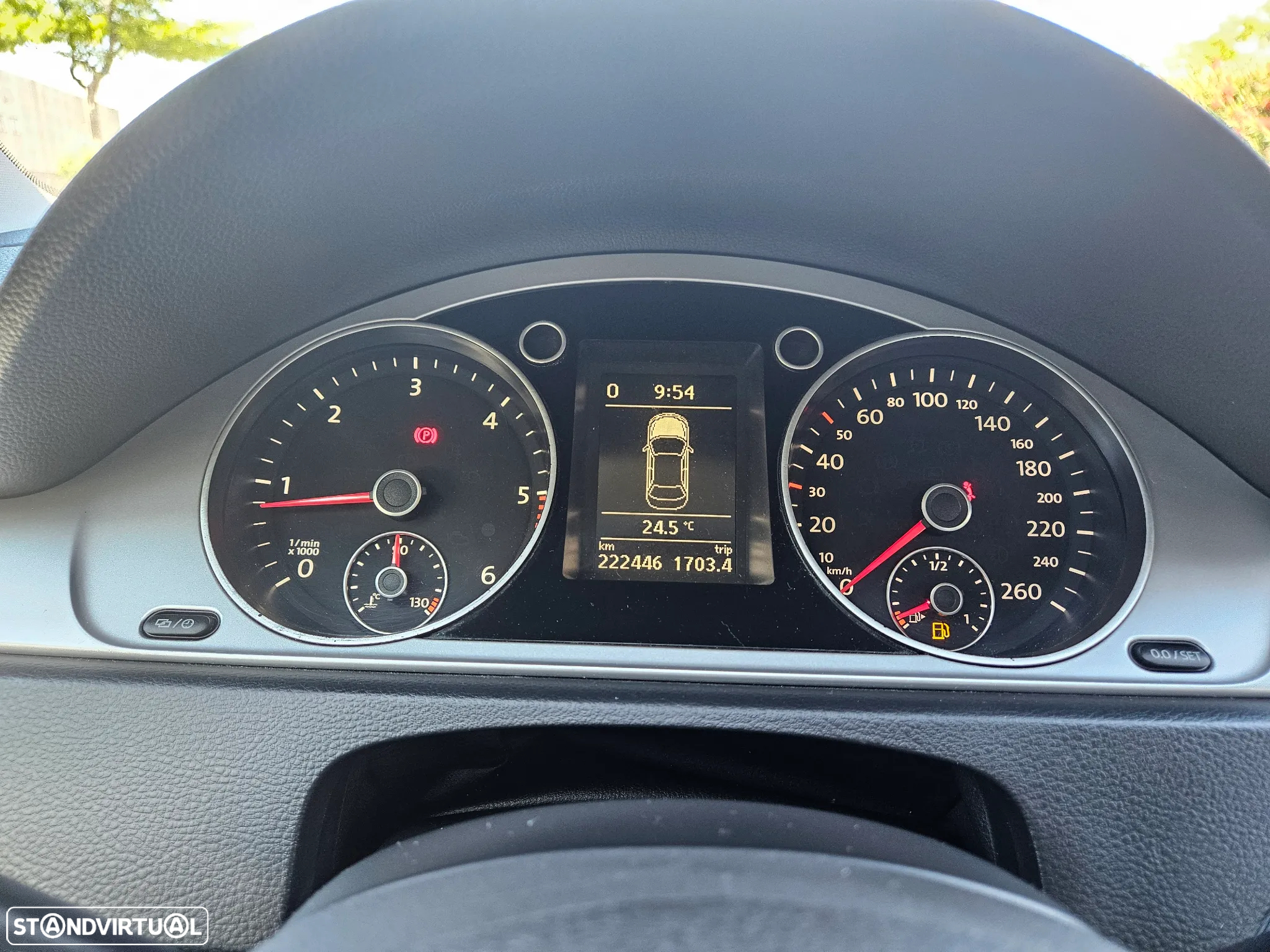 VW Passat 1.6 TDI BlueMotion Comfortline - 12