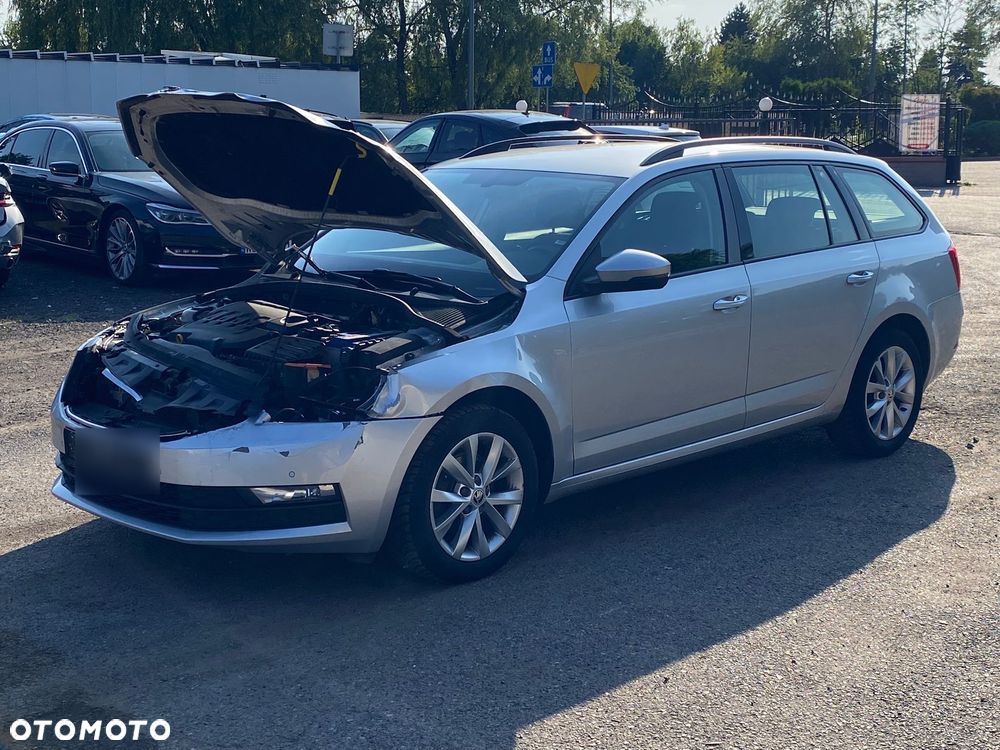 Skoda Octavia 2.0 TDI Ambition DSG - 3