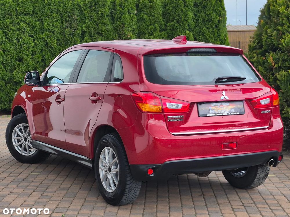 Mitsubishi ASX - 4