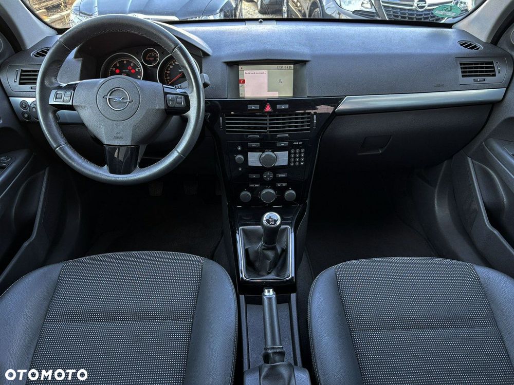 Opel Astra 1.4 Innovation 110 Jahre - 25