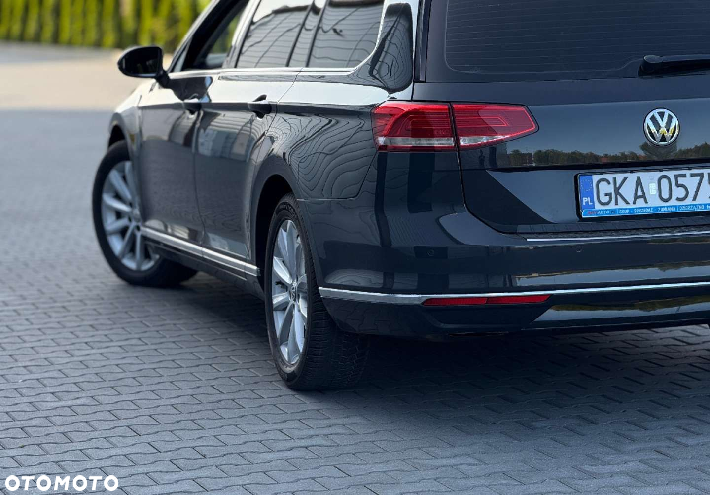 Volkswagen Passat - 7