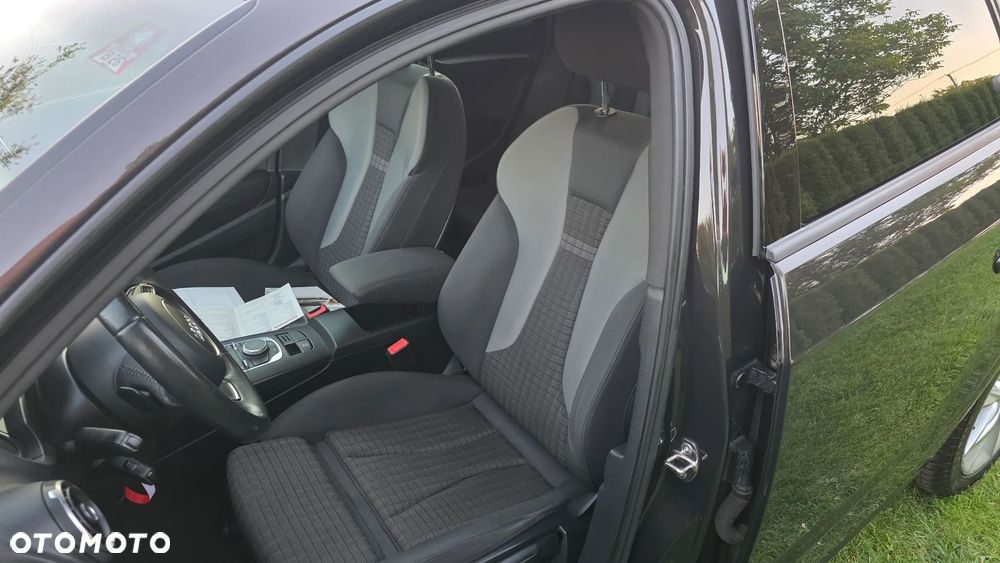 Audi A3 Sportback 2.0 TDI S tronic S line Sportpaket - 26
