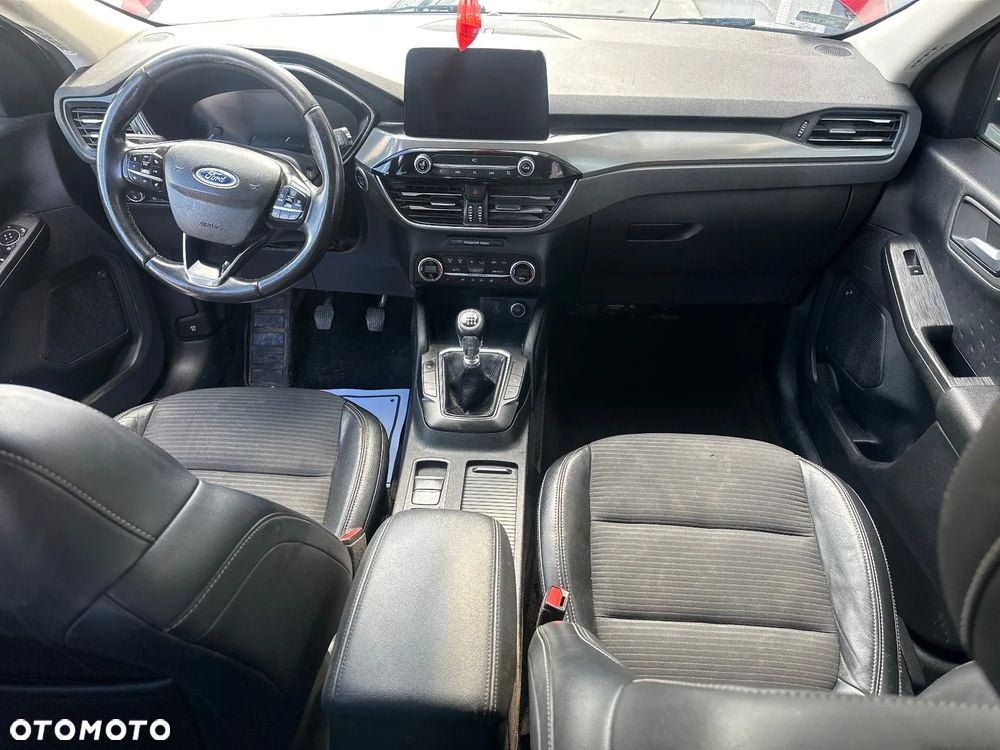 Ford Kuga 2.0 EcoBlue mHEV FWD Titanium - 15
