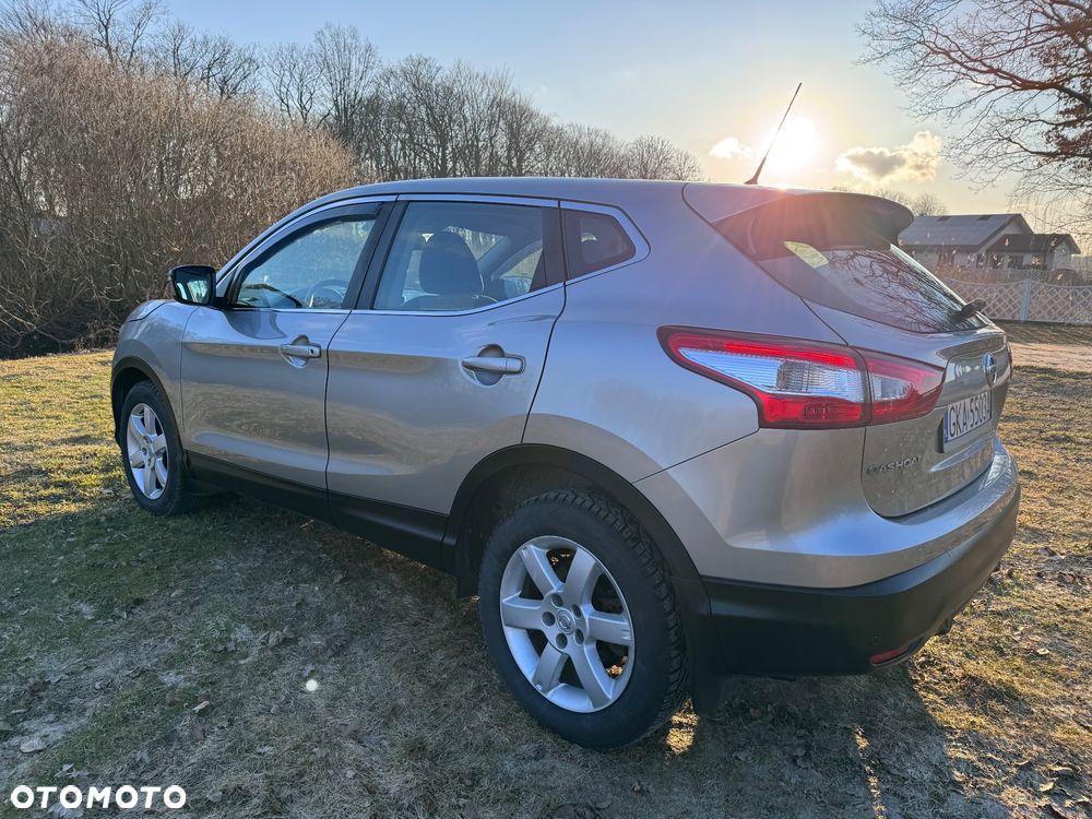 Nissan Qashqai - 4