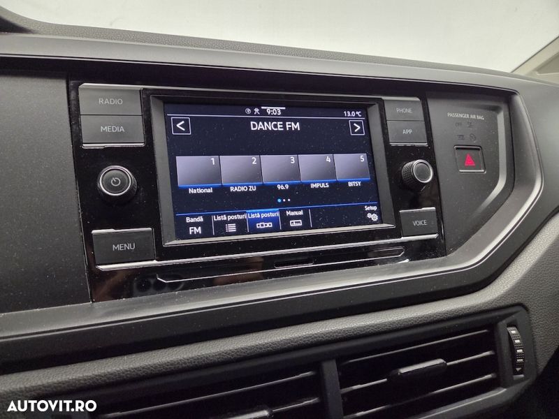 Volkswagen Polo - 8