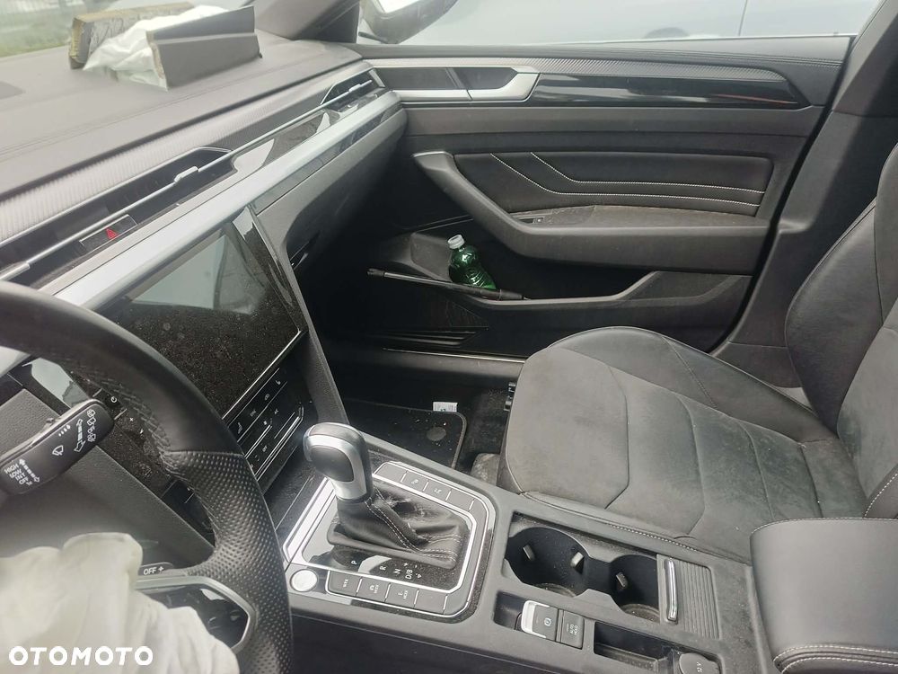 Volkswagen Arteon 1.4 eHybrid OPF DSG R-Line - 11