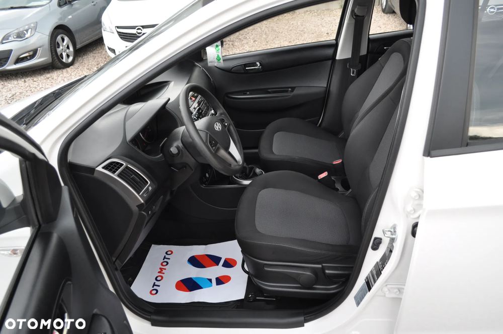 Hyundai i20 1.25 Style - 12
