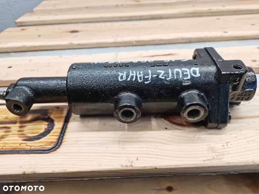 Case CS Pompa sprzęgła - 3