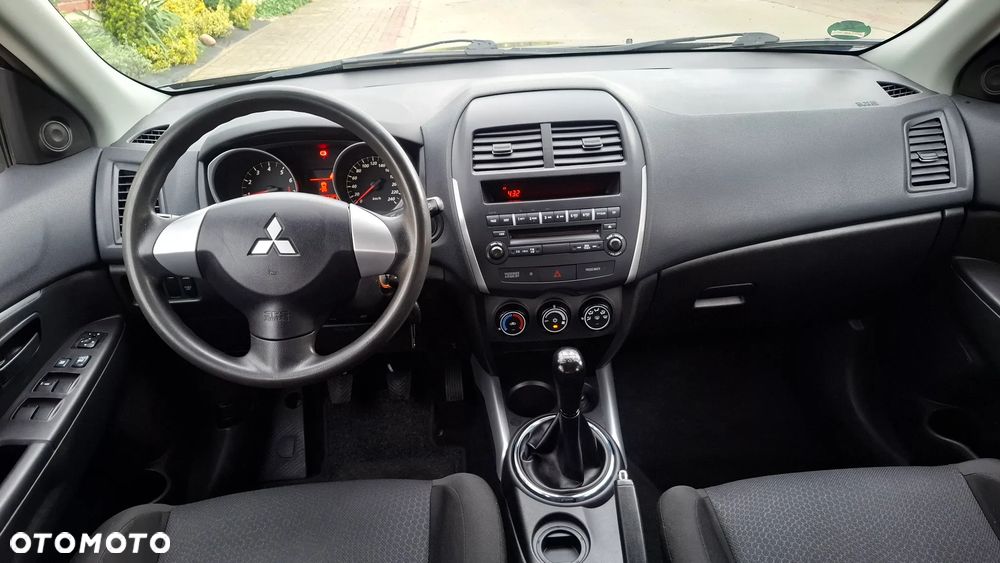 Mitsubishi ASX 1.6 2WD Inform - 12