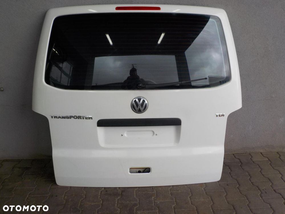 VW T5 KLAPA TYŁ TYLNA Z SZYBĄ - 1