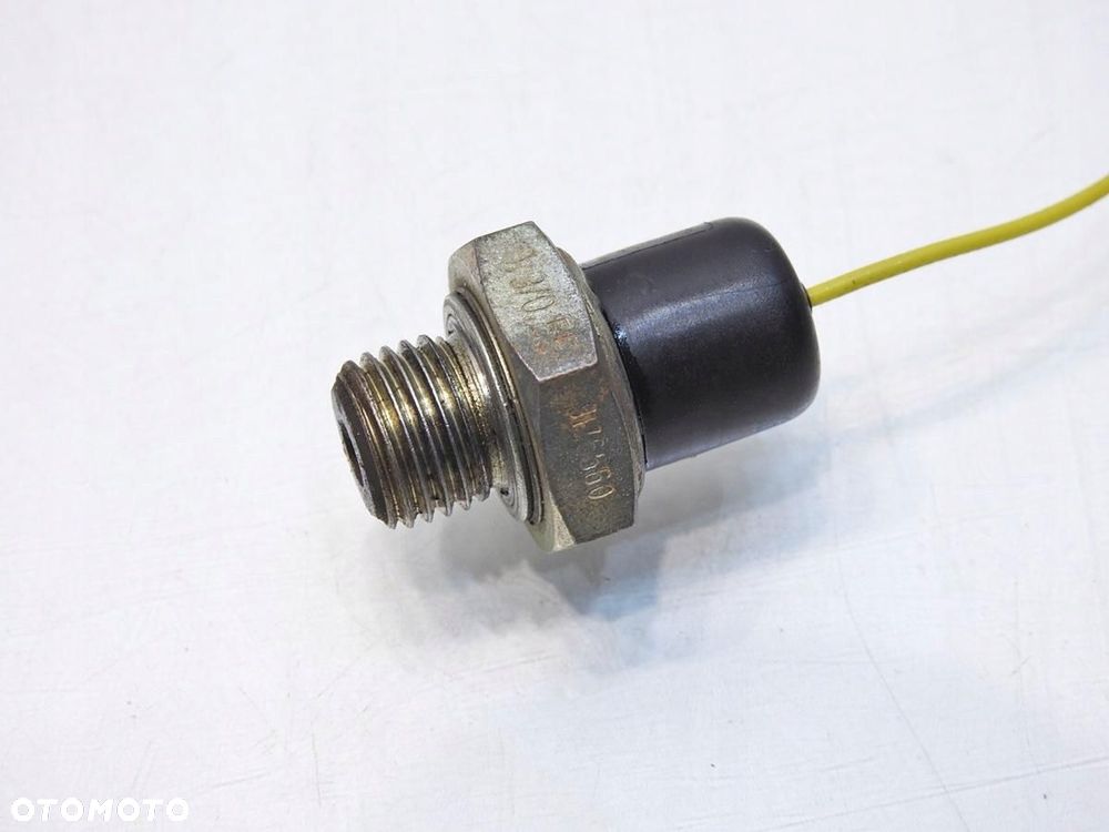 CZUJNIK CIŚNIENIA OLEJU SAAB 9-5 2.0 T 9176660 - 2