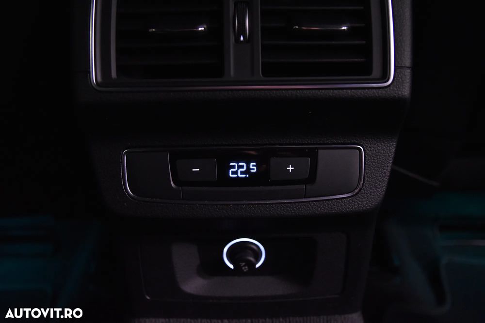 Audi Q5 55 TFSI e quattro S tronic PHEV S Line - 25