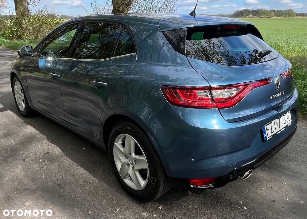 Renault Megane 1.5 dCi Limited EDC EU6 - 19