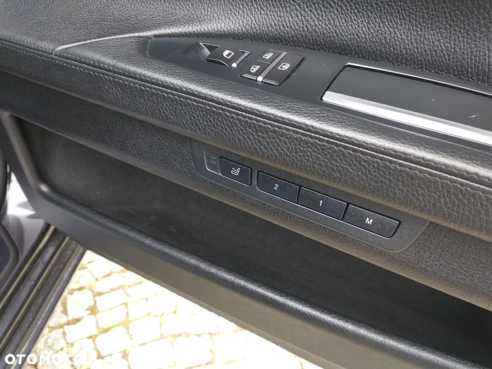 BMW Seria 7 730Ld - 10