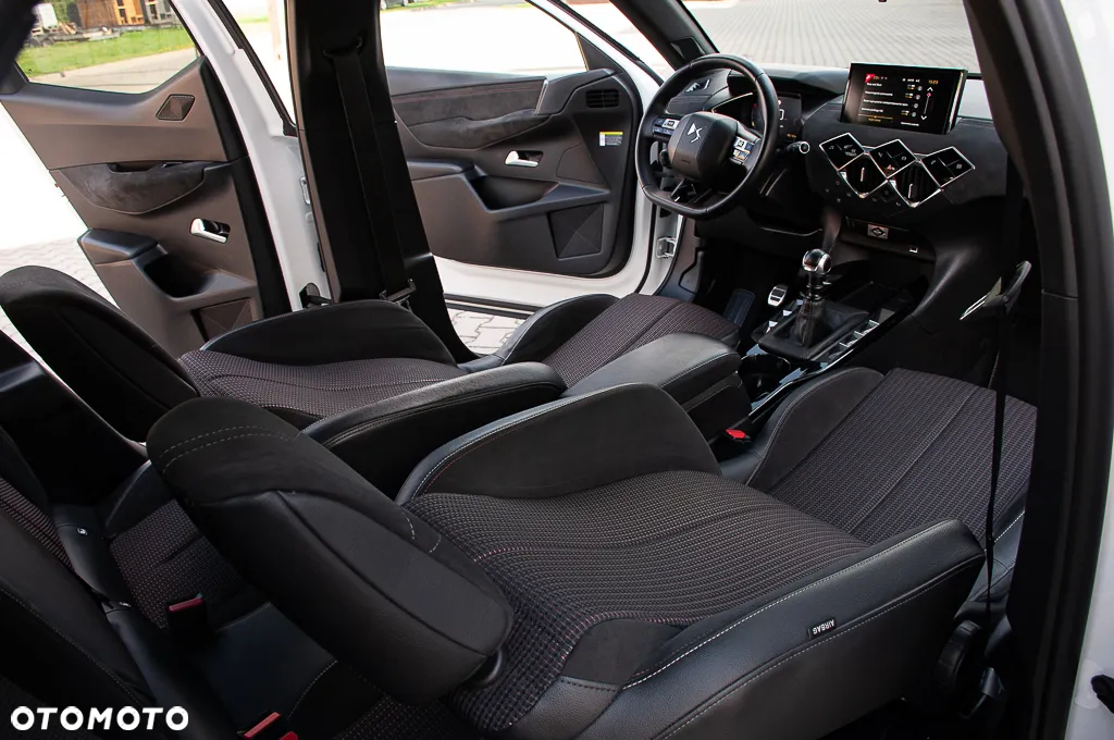 DS Automobiles DS 3 Crossback 1.5 BlueHDi Performance Line - 27