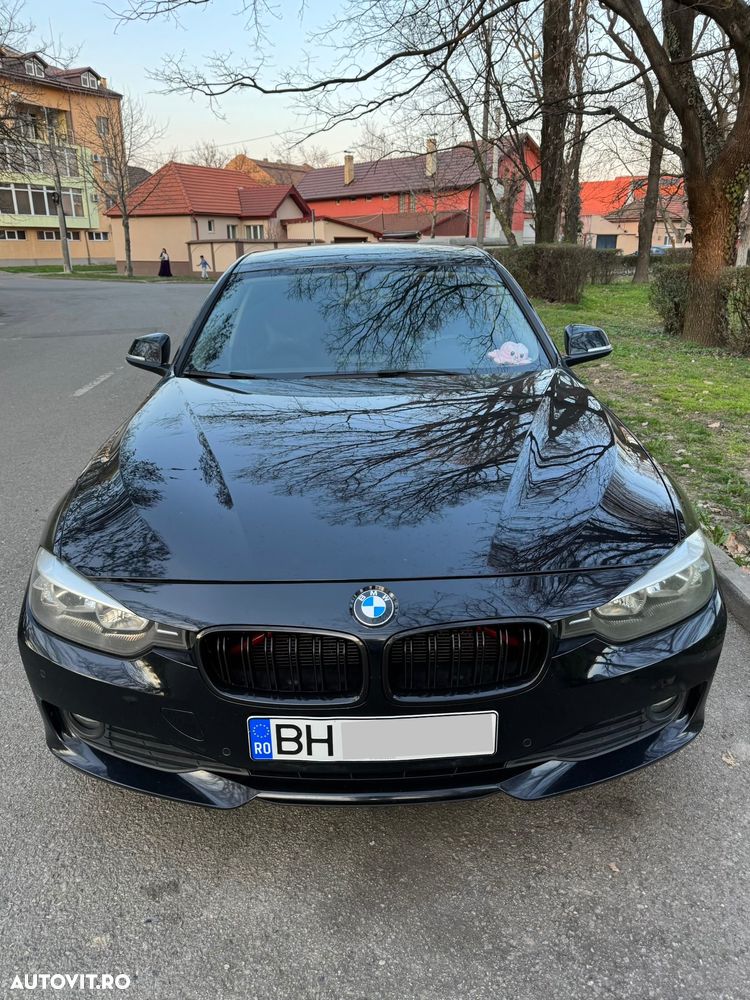 BMW Seria 3 316i Sport Line - 1