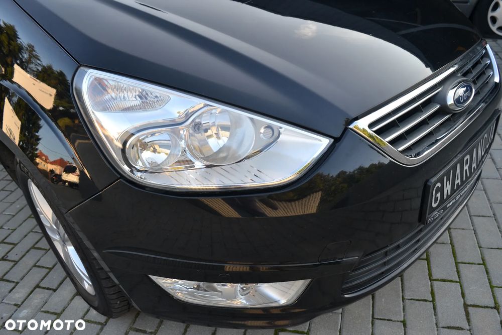 Ford Galaxy 2.0 TDCi Titanium - 17
