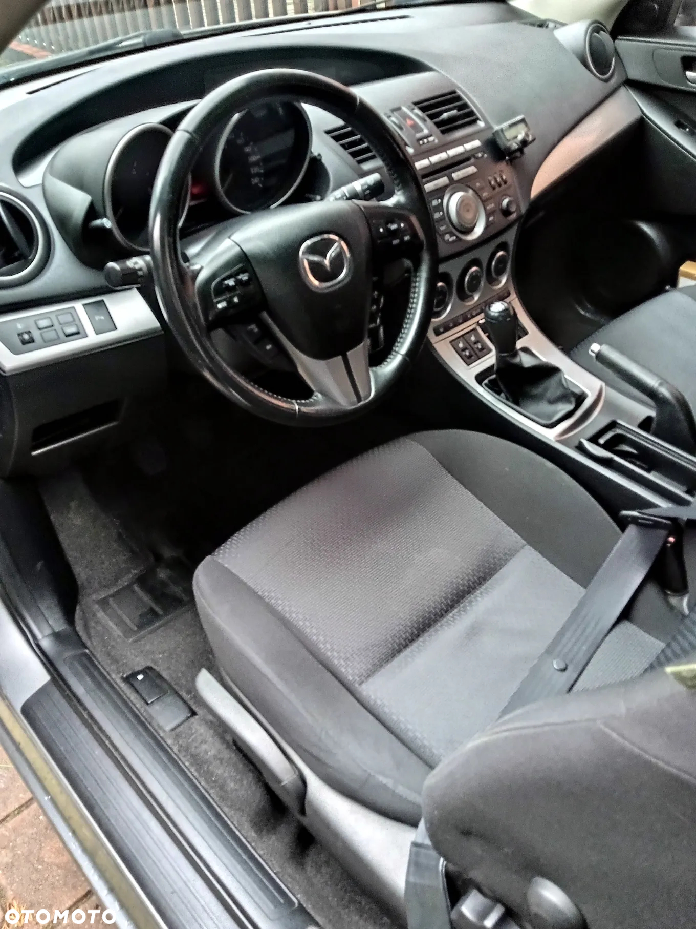 Mazda 3 - 4