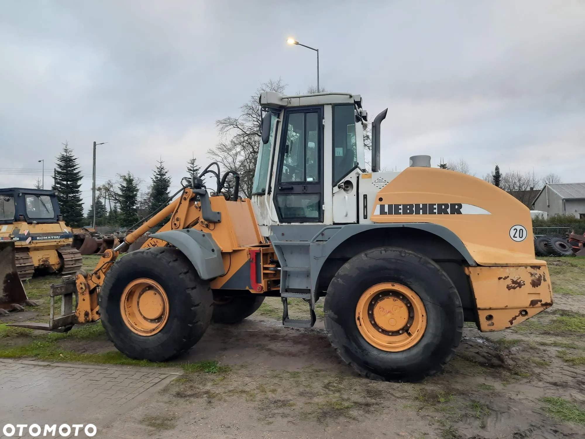 Liebherr 538 (2006r) 550 554 L 542 - 10