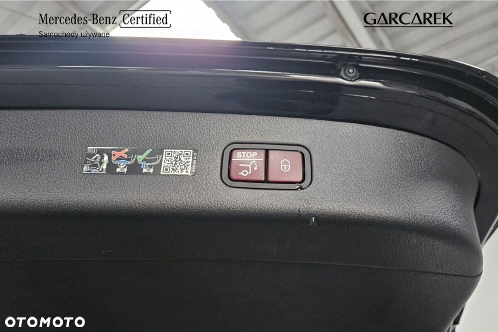 Mercedes-Benz GLC - 12