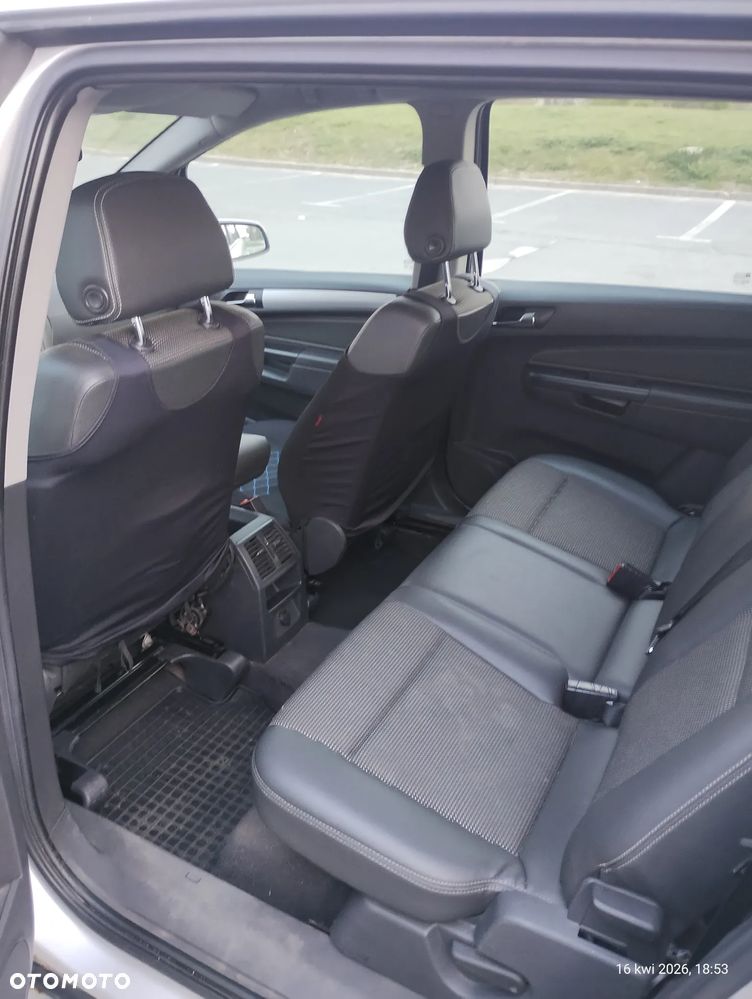 Opel Zafira 1.8 - 5