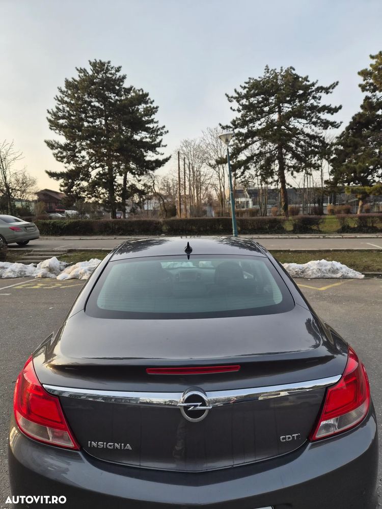 Opel Insignia 2.0 CDTI 4x4 Design Edition - 5