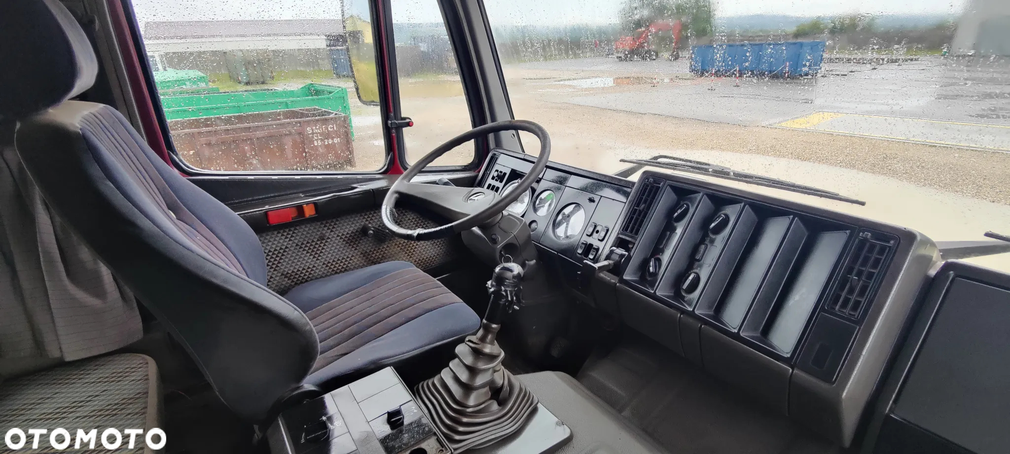 Mercedes-Benz 1726 - 6