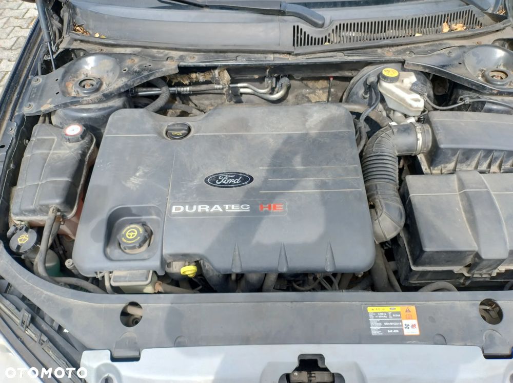 Ford Mondeo 1.8 Trend X - 4