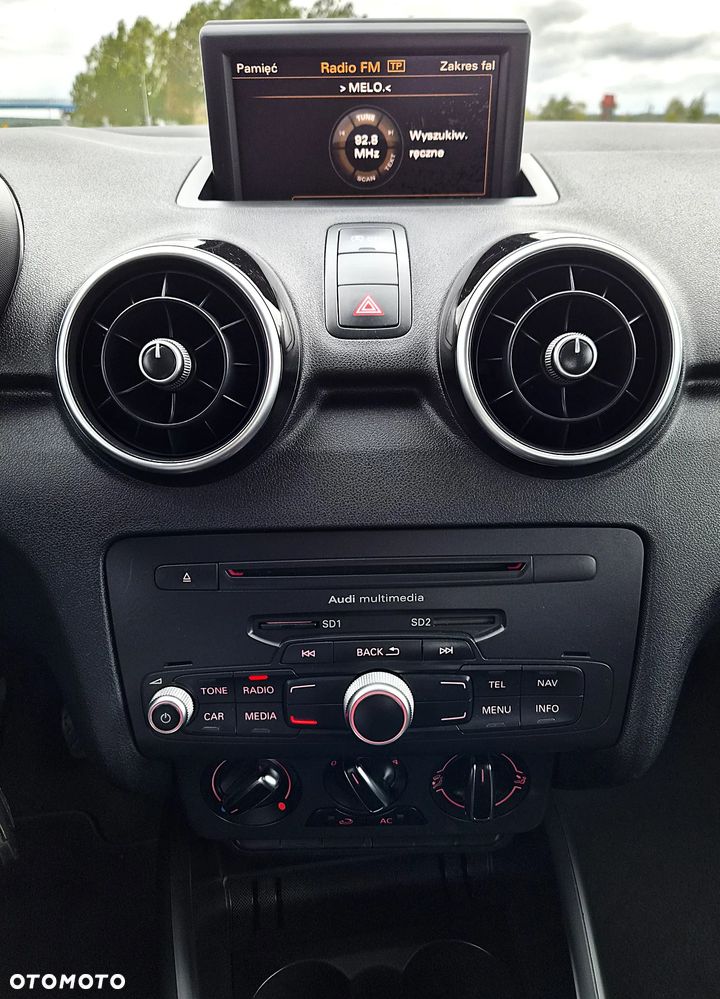 Audi A1 3-drzwiowe 1.2 TFSI Ambition - 22