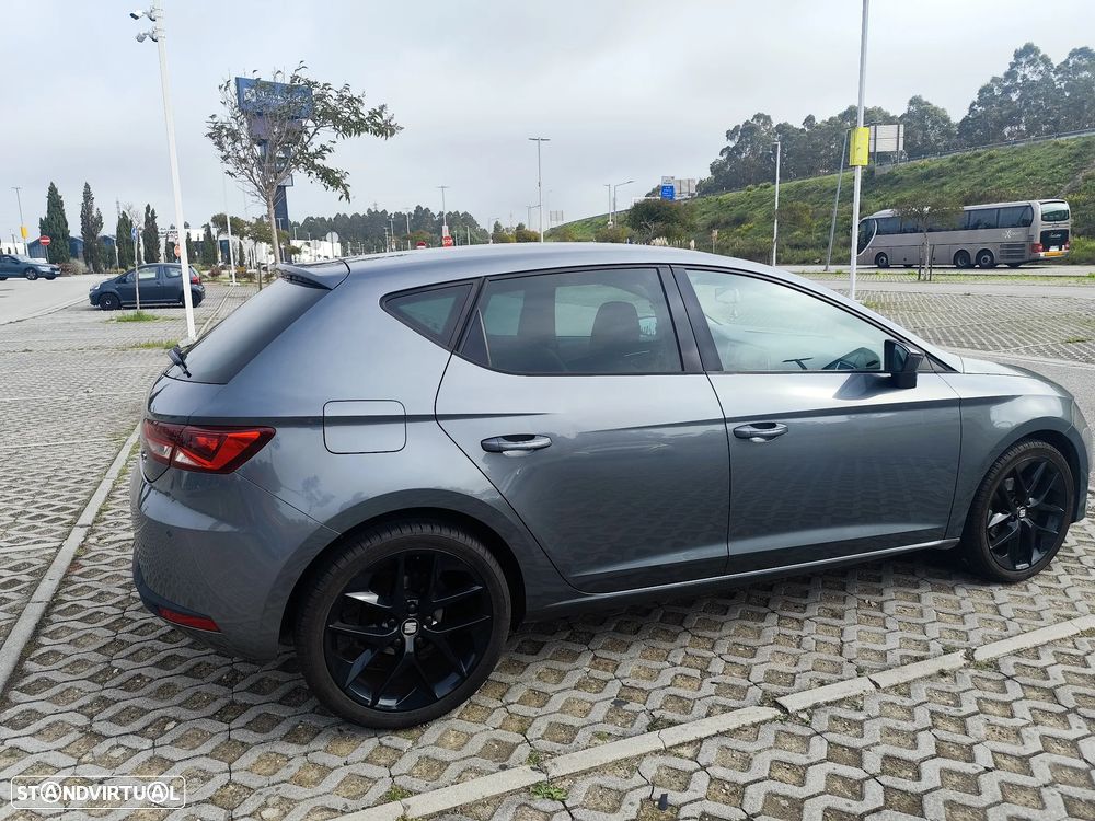 SEAT Leon 2.0 TDI DPF S&S FR - 9