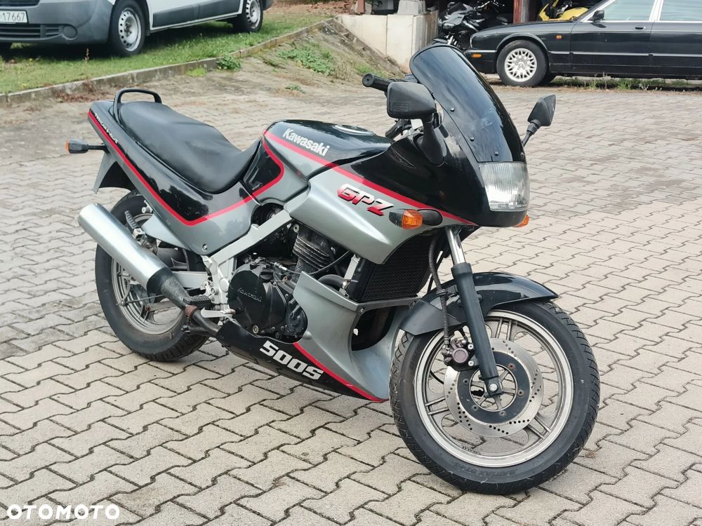 Kawasaki GPZ