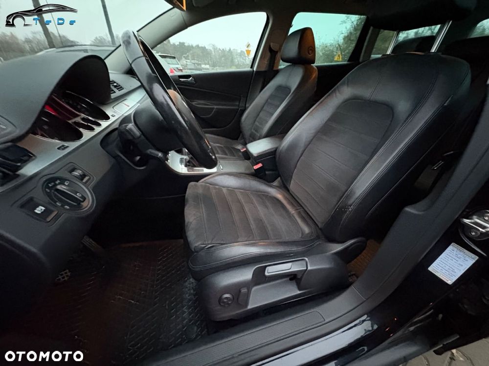 Volkswagen Passat Variant 2.0 TDI 4Mot Highline - 21