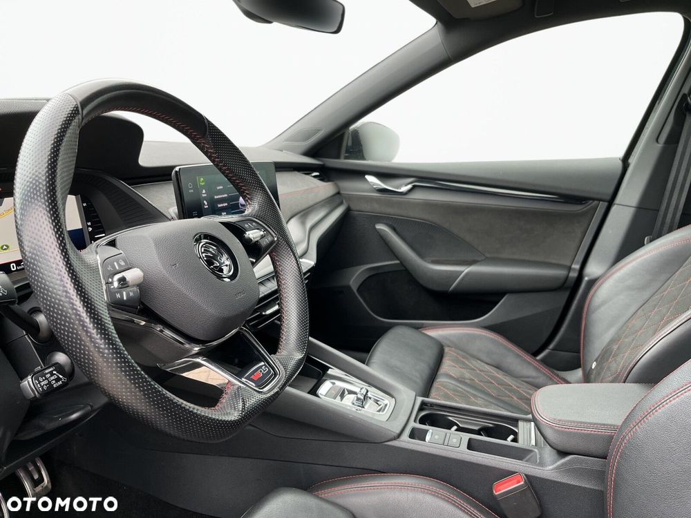 Skoda Octavia - 10
