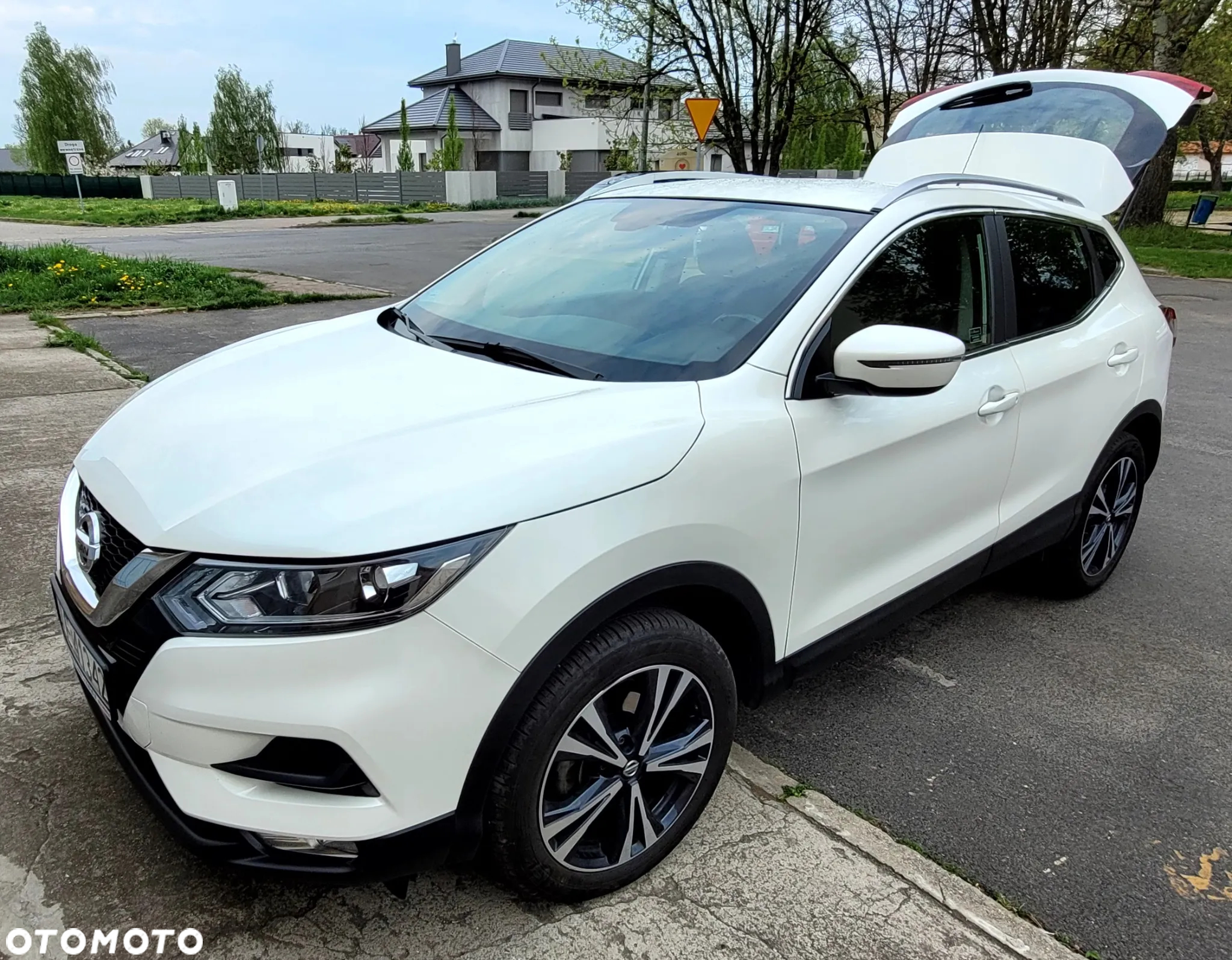 Nissan Qashqai 1.3 DIG-T N-Style - 5