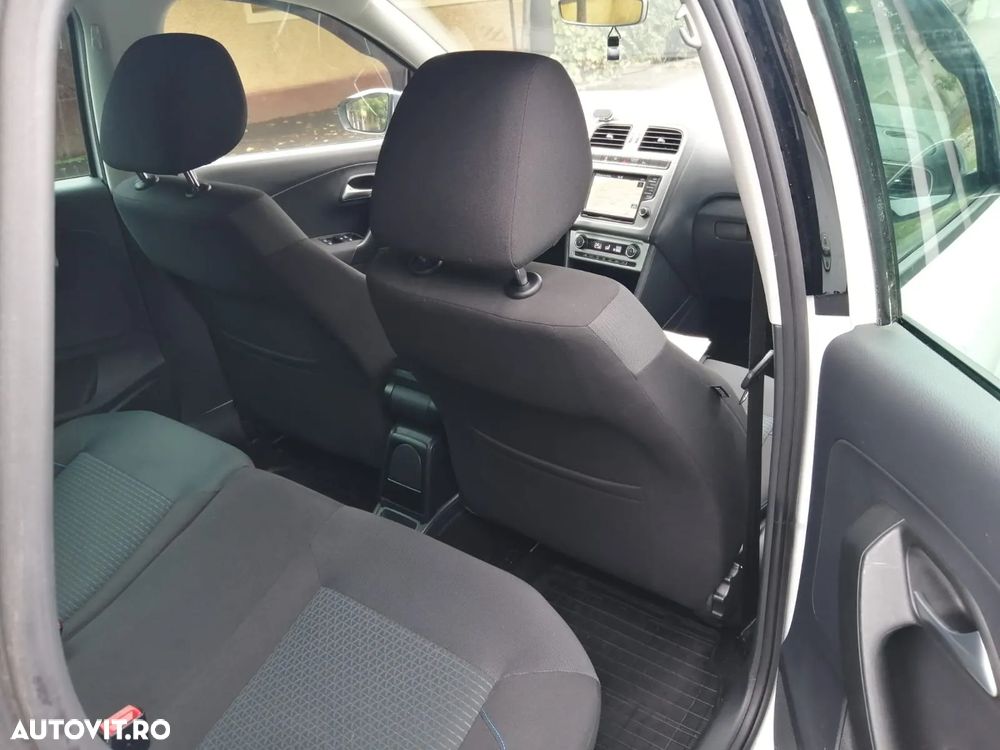 Volkswagen Polo - 9