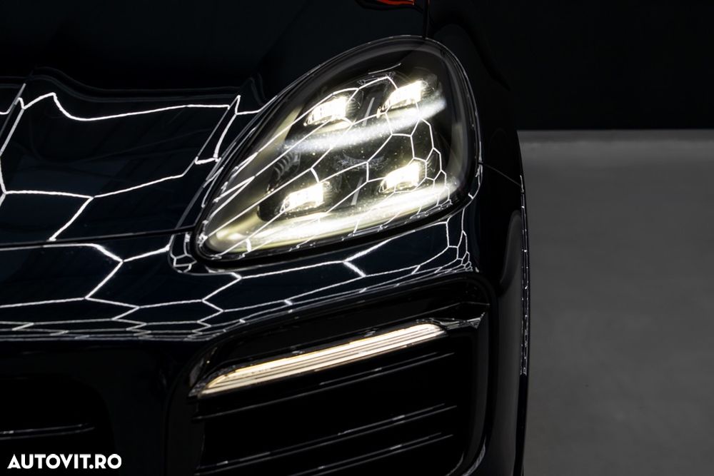 Porsche Cayenne Coupe S Tiptronic S Platinum Edition - 6