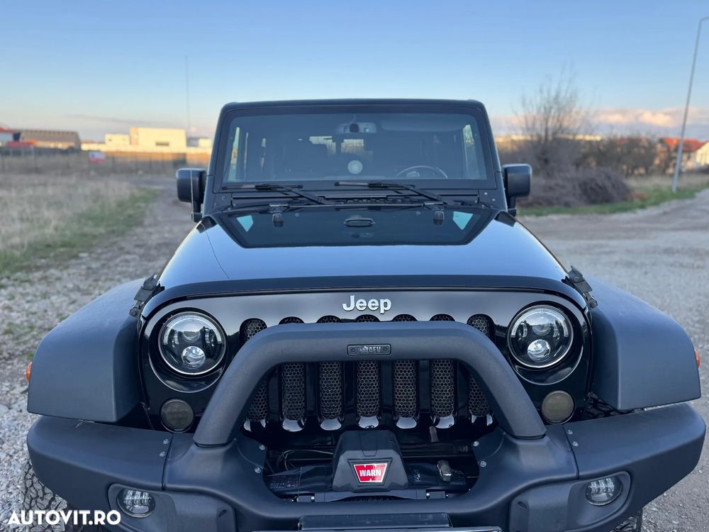 Jeep Wrangler 2.8 CRD AT Rubicon - 10