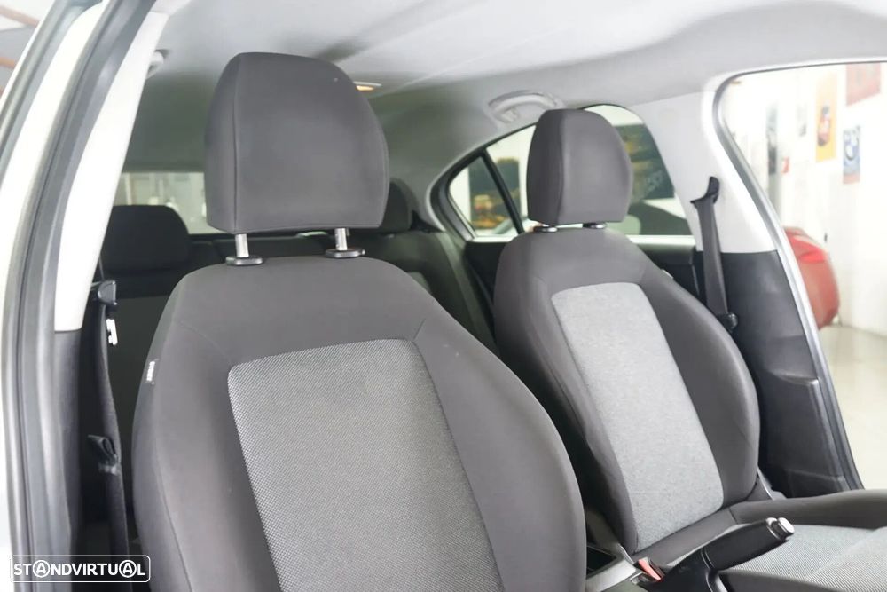 Fiat Tipo - 32