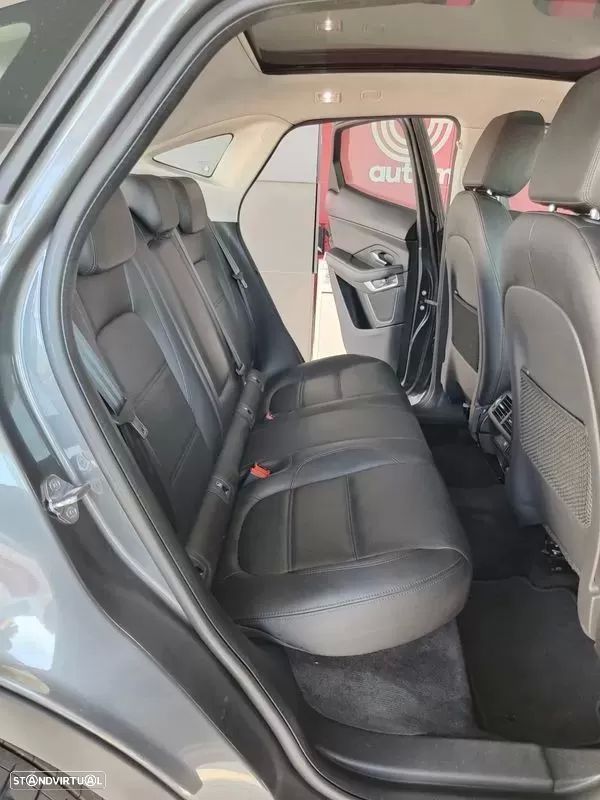Jaguar E-Pace - 18