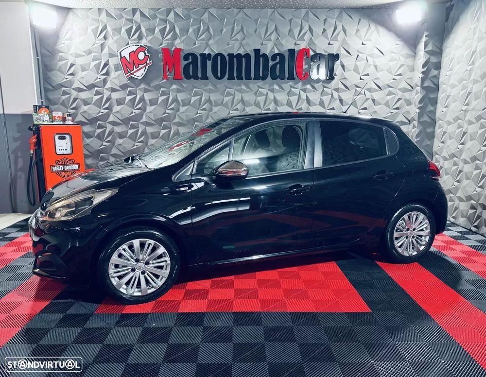 Peugeot 208 1.2 PureTech Style - 12