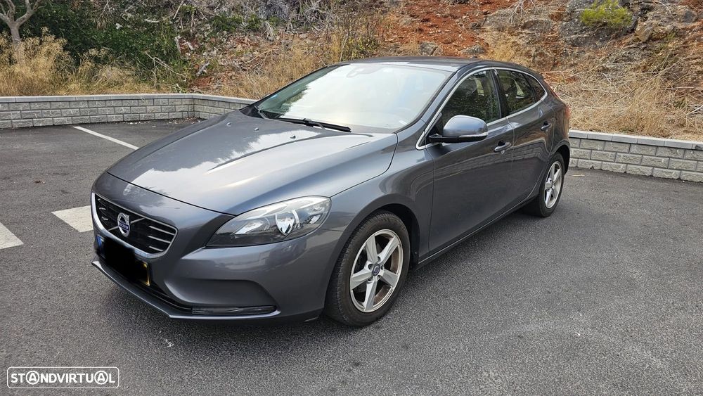 Volvo V40 - 1