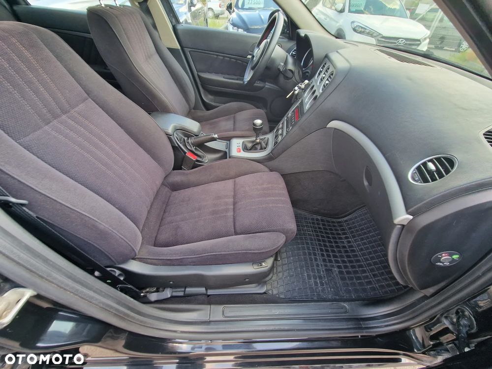 Alfa Romeo 159 2.2 JTS 16V Distinctive - 14